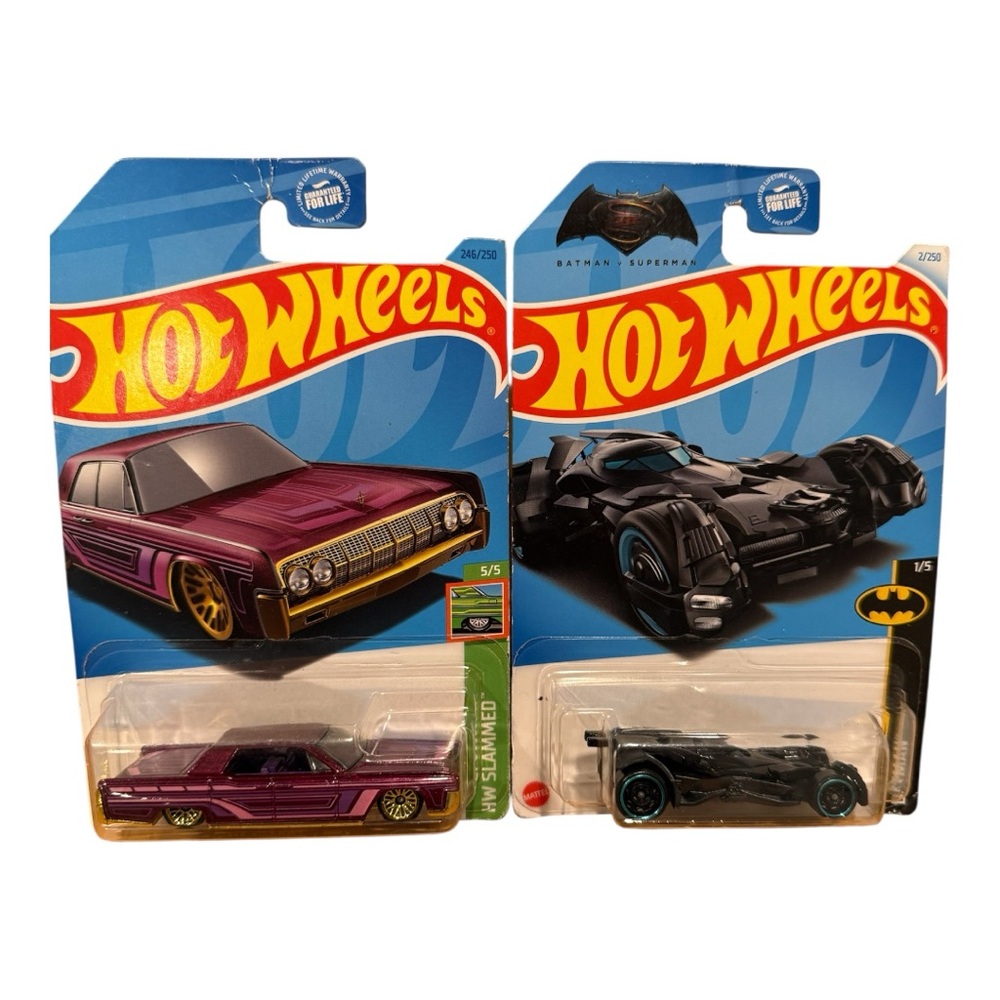 Hot Wheels 2-Pack - ’64 Lincoln Continental & Batmobile